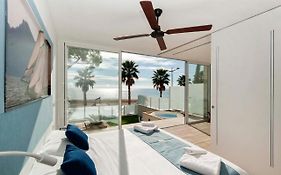 Suites At Sea